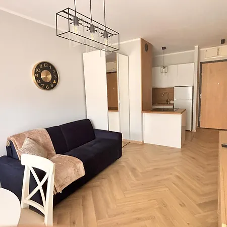 Ceglana 55, Przy Szpitalu Okulistycznym, Darmowe Miejsce W Garazu Podziemnym, Udogodnienia Dla Niepelnosprawnych Apartamento