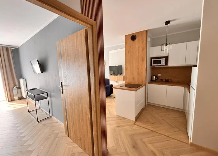 דירה Ceglana 55, Przy Szpitalu Okulistycznym, Darmowe Miejsce W Garazu Podziemnym, Udogodnienia Dla Niepelnosprawnych