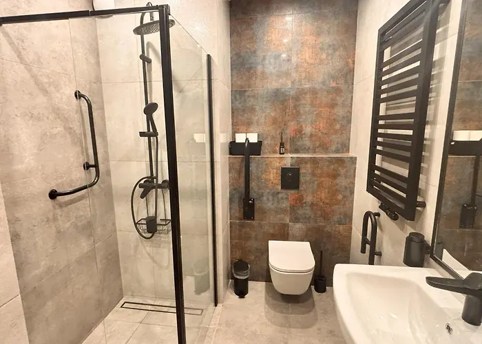 Ceglana 55, Przy Szpitalu Okulistycznym, Darmowe Miejsce W Garazu Podziemnym, Udogodnienia Dla Niepelnosprawnych * קטוביץ